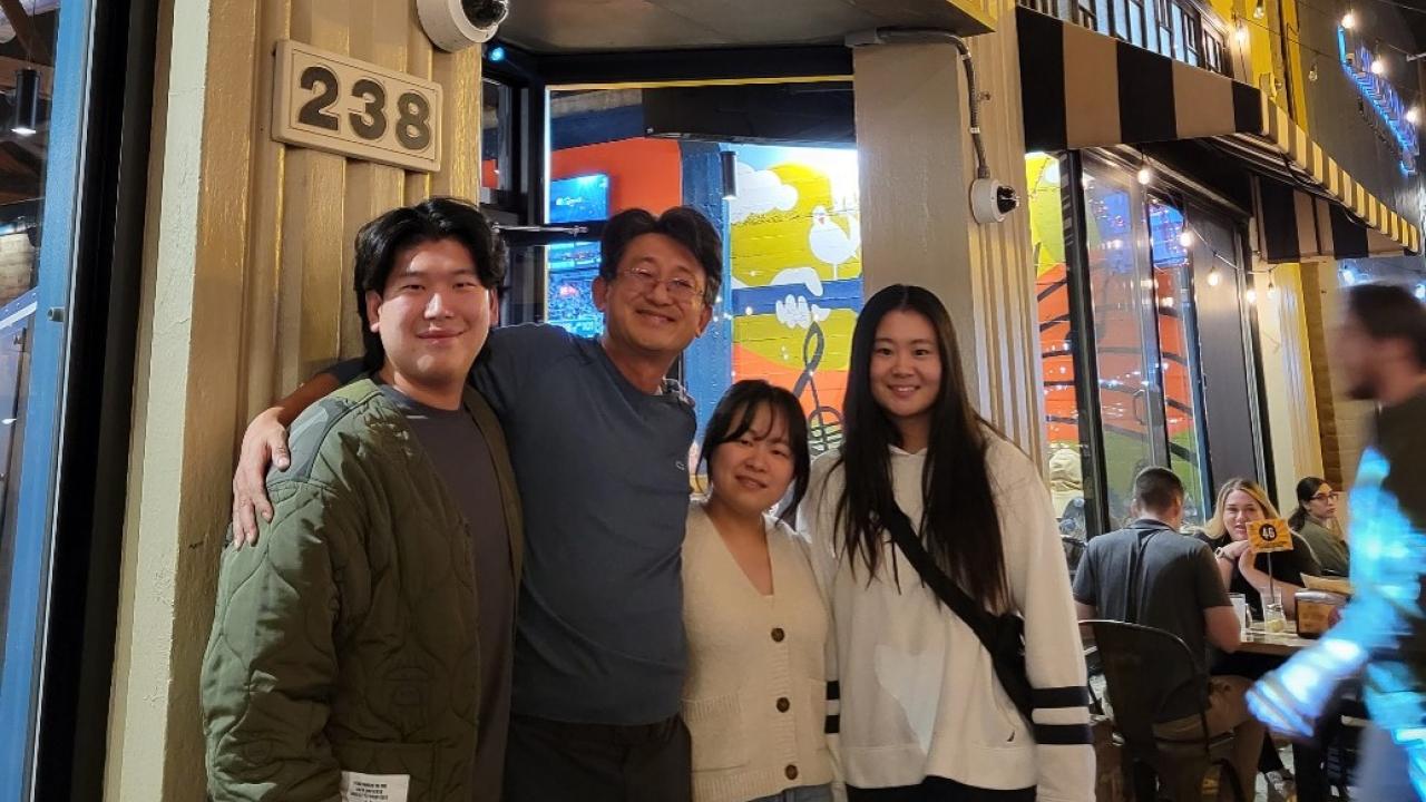 Dining_10252023_1